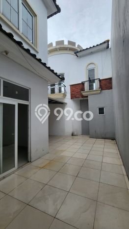 Sewa Rumah Murah di Gading Serpong Andalucia Tangerang Punya 4 Kamar Tidur Sewa Rumah Murah di Gading Serpong Andalucia Tangerang Punya 4 Kamar Tidur