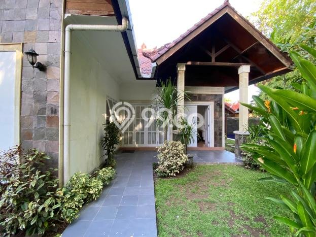 NEW LISTING! Rumah di Ungasan, Ready, 1 KT, Dekat Ungasan, Badung, Badung, LT 234m² LB 230m² NEW LISTING! Rumah di Ungasan, Ready, 1 KT, Dekat Ungasan, Badung, Badung, LT 234m² LB 230m²