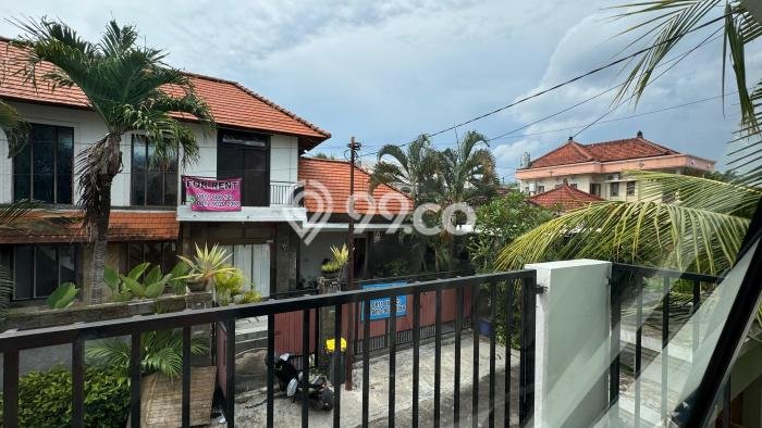 Rumah Strategis 2 Kamar Tidur dan 3 Kamar Mandi di Canggu, Dekat Pusat Kota, Badung Rumah Strategis 2 Kamar Tidur dan 3 Kamar Mandi di Canggu, Dekat Pusat Kota, Badung