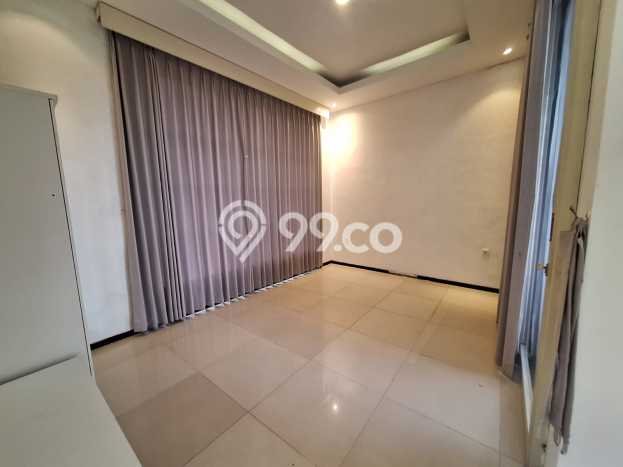 Rumah Terawat di Kerobokan, Badung, Luas 150m² LB 200m² HARGA MENARIK! Rumah Terawat di Kerobokan, Badung, Luas 150m² LB 200m² HARGA MENARIK!