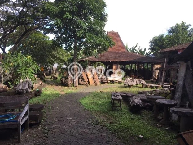 Ruko Disewa di Kuta, Badung, LT 1190m2 / LB 1000m2 Ruko Disewa di Kuta, Badung, LT 1190m2 / LB 1000m2
