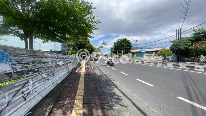 Lahan Dijual Lokasi Denpasar Barat, Denpasar dengan Luas Tanah 2863m2 dan Status SHM Lahan Dijual Lokasi Denpasar Barat, Denpasar dengan Luas Tanah 2863m2 dan Status SHM