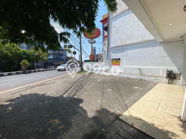 Ruko Bagus LT 238m2 LB 417m2 Dijual di Denpasar Barat Denpasar Ruko Bagus LT 238m2 LB 417m2 Dijual di Denpasar Barat Denpasar