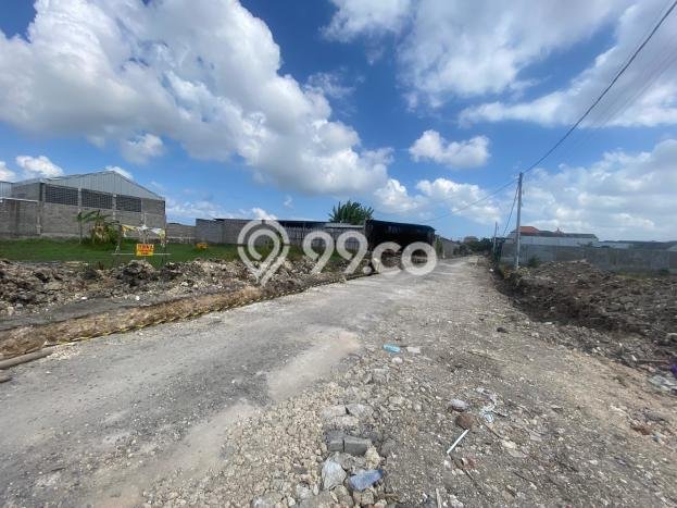 Jual Tanah Area Prospektif Kawasan Mahendradata, Luas 1212m², Dekat Mahendradata, Denpasar, Denpasar Jual Tanah Area Prospektif Kawasan Mahendradata, Luas 1212m², Dekat Mahendradata, Denpasar, Denpasar