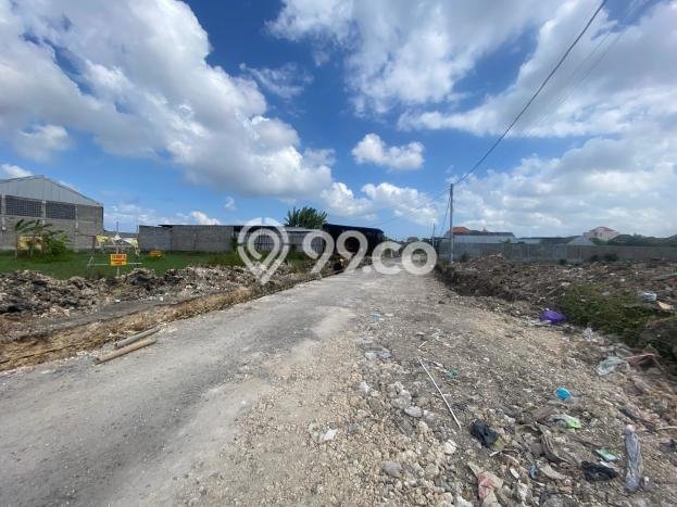 Jual Tanah Area Prospektif Kawasan Mahendradata, Luas 1212m², Dekat Mahendradata, Denpasar, Denpasar Jual Tanah Area Prospektif Kawasan Mahendradata, Luas 1212m², Dekat Mahendradata, Denpasar, Denpasar