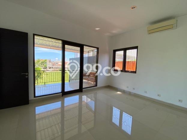 Sewa Rumah Murah di Renon Denpasar Punya 4 Kamar Tidur Sewa Rumah Murah di Renon Denpasar Punya 4 Kamar Tidur