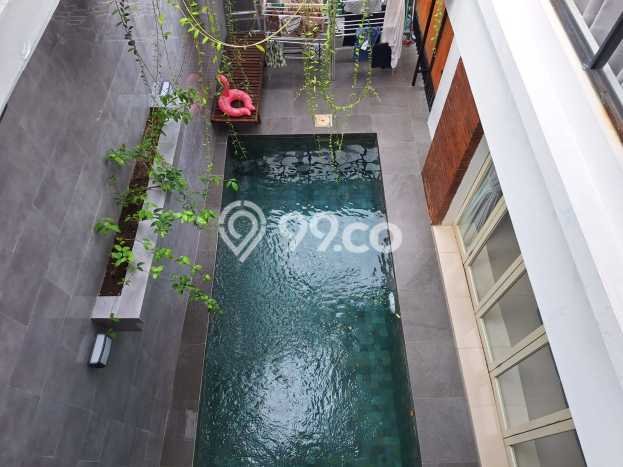 Rumah Terawat di Kerobokan, Badung, Luas 150m² LB 200m² HARGA MENARIK! Rumah Terawat di Kerobokan, Badung, Luas 150m² LB 200m² HARGA MENARIK!