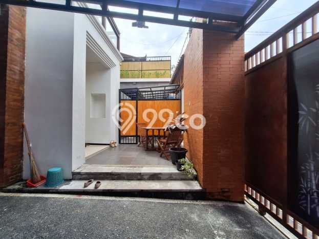 Rumah Terawat di Kerobokan, Badung, Luas 150m² LB 200m² HARGA MENARIK! Rumah Terawat di Kerobokan, Badung, Luas 150m² LB 200m² HARGA MENARIK!