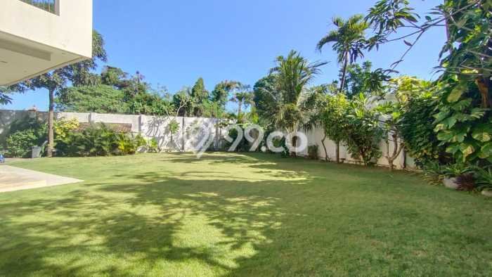 For Sale! Premium House LT 1075m2 Desain Elegan di Ketewel For Sale! Premium House LT 1075m2 Desain Elegan di Ketewel