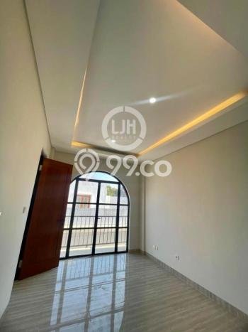 HOT DEAL! Vila Kawasan , Area 100m2m², Area Strategis HOT DEAL! Vila Kawasan , Area 100m2m², Area Strategis