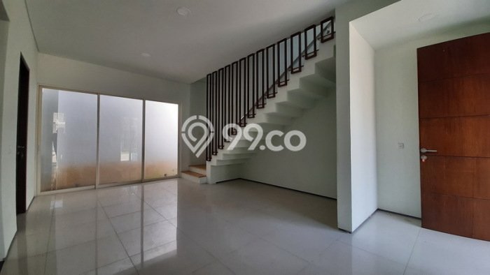 SPECIAL LISTING! Rumah area Sunset Road, 3 KM, Akses Fasilitas, Luas 100m² LB 122m² SPECIAL LISTING! Rumah area Sunset Road, 3 KM, Akses Fasilitas, Luas 100m² LB 122m²