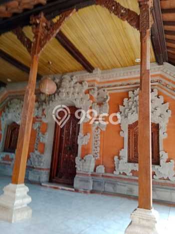 Hunian Mewah LB 200m2 Siap Pakai Desain Elegan di Batubulan, Gianyar Hunian Mewah LB 200m2 Siap Pakai Desain Elegan di Batubulan, Gianyar