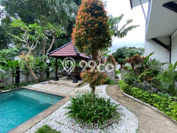 Rumah Strategis dengan Luas Bangunan 384m² di Kawasan Pering, Gianyar Rumah Strategis dengan Luas Bangunan 384m² di Kawasan Pering, Gianyar