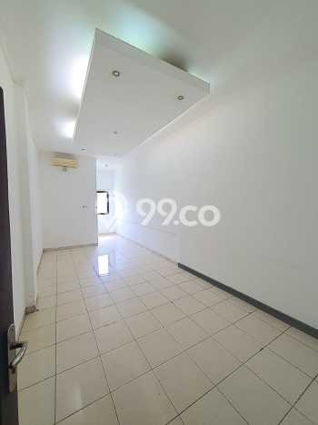 Ruko Area Strategis di Kuta, Luas 121m², Disewakan, Area Bisnis Ruko Area Strategis di Kuta, Luas 121m², Disewakan, Area Bisnis