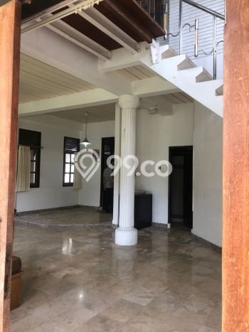 Hunian Elit LB 1000m2 Siap Pakai Desain Elegan di Sanur, Denpasar Hunian Elit LB 1000m2 Siap Pakai Desain Elegan di Sanur, Denpasar