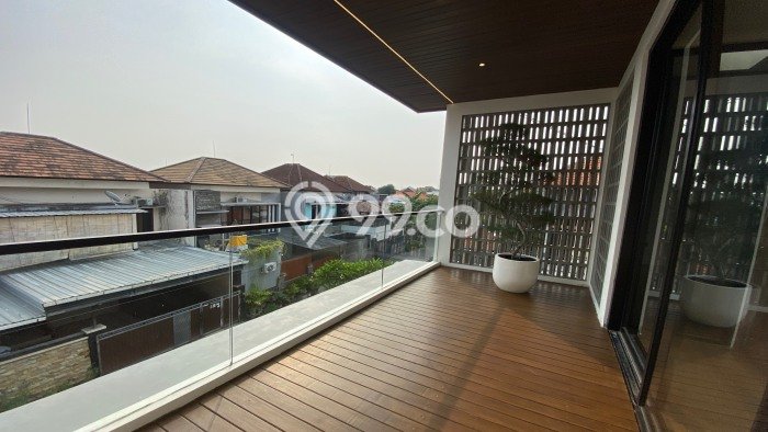 BEST CHOICE! Rumah di Denpasar Barat, Luas 145m² LB 350m² BEST CHOICE! Rumah di Denpasar Barat, Luas 145m² LB 350m²