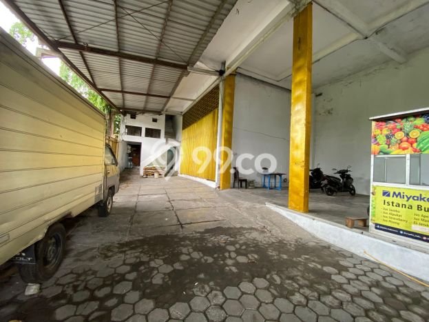 Gudang Dijual di Denpasar Barat Denpasar dengan Luas Bangunan 709m2 Gudang Dijual di Denpasar Barat Denpasar dengan Luas Bangunan 709m2