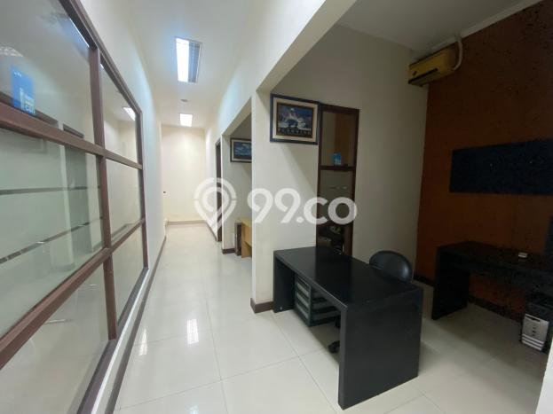 Unit Ruko Dijual di Denpasar LT 201m2 & LB 305m2 Unit Ruko Dijual di Denpasar LT 201m2 & LB 305m2