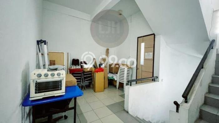 Ruko Dijual di Prime Area Denpasar Luas 280m2 Ruko Dijual di Prime Area Denpasar Luas 280m2