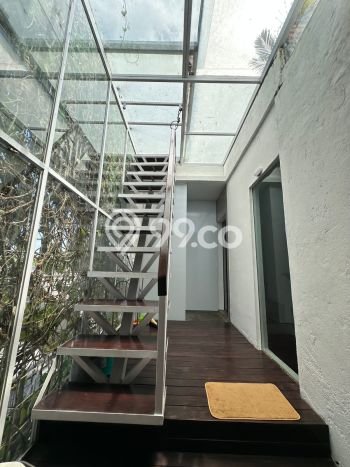 Rumah di Jimbaran, Badung, LT 206m² Bangunan 205m² Rumah di Jimbaran, Badung, LT 206m² Bangunan 205m²