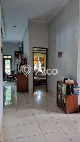 Ready to Use! Premium House LT 404m2 Desain Modern di Kemang Pratama Ready to Use! Premium House LT 404m2 Desain Modern di Kemang Pratama