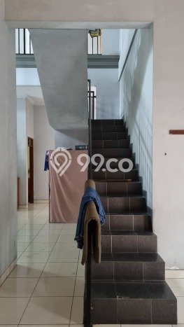 Ready to Use! Premium House LT 404m2 Desain Modern di Kemang Pratama Ready to Use! Premium House LT 404m2 Desain Modern di Kemang Pratama