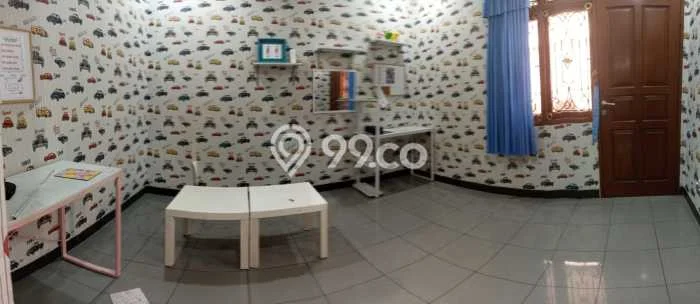 Rumah sewa siap pakai 5 Kamar Tidur di Galaxy, Bekasi Rumah sewa siap pakai 5 Kamar Tidur di Galaxy, Bekasi