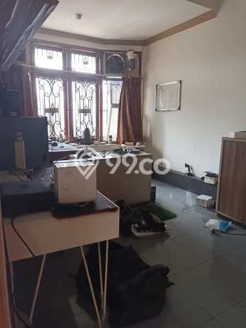 Rumah sewa siap pakai 5 Kamar Tidur di Galaxy, Bekasi Rumah sewa siap pakai 5 Kamar Tidur di Galaxy, Bekasi