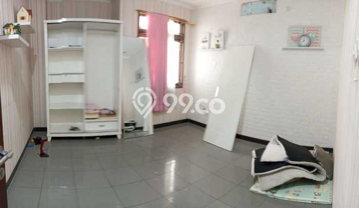 Rumah sewa siap pakai 5 Kamar Tidur di Galaxy, Bekasi Rumah sewa siap pakai 5 Kamar Tidur di Galaxy, Bekasi