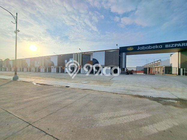 Ruko Dijual di Prime Area Bekasi Luas 58m2 Ruko Dijual di Prime Area Bekasi Luas 58m2