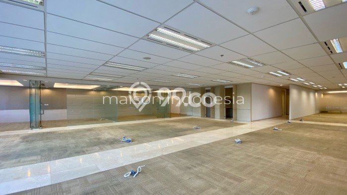 Komersial Dijual di Jakarta Selatan LT 565m2 & LB 565m2 Lokasi Terbaik! Komersial Dijual di Jakarta Selatan LT 565m2 & LB 565m2 Lokasi Terbaik!