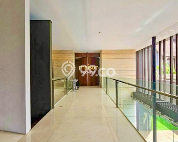 Best Deal Hunian Mewah Ideal dan Luas di Kebayoran Baru, Jakarta Selatan Best Deal Hunian Mewah Ideal dan Luas di Kebayoran Baru, Jakarta Selatan