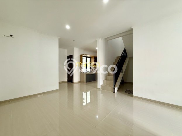 Best Deal Hunian Premium Ideal dan Luas di Tebet, Jakarta Selatan Best Deal Hunian Premium Ideal dan Luas di Tebet, Jakarta Selatan
