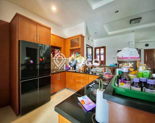 Jual Rumah Luas Megah Dengan View Cantik di Fatmawati, Jakarta Selatan Jual Rumah Luas Megah Dengan View Cantik di Fatmawati, Jakarta Selatan