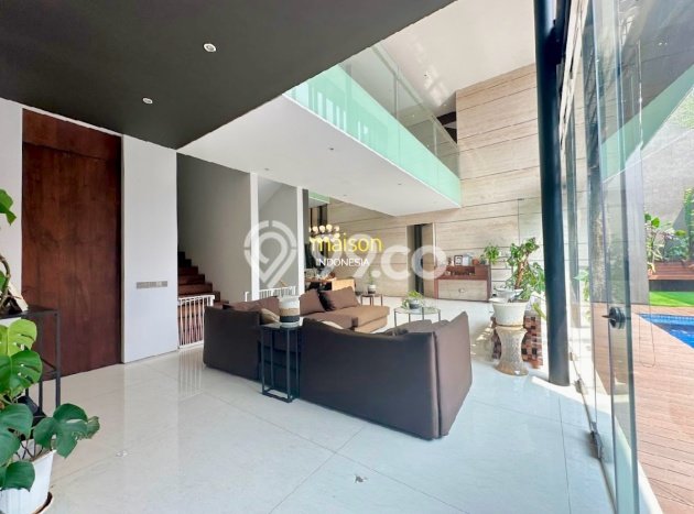 Best Deal Hunian Mewah Ideal dan Luas di Kebayoran Baru, Jakarta Selatan Best Deal Hunian Mewah Ideal dan Luas di Kebayoran Baru, Jakarta Selatan