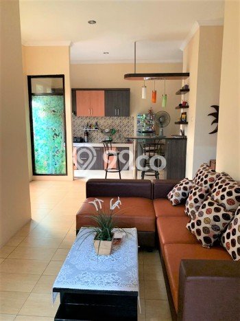 Jual Rumah Strategis Bagus Punya 4 KT di Ciledug Tangerang SHM Jual Rumah Strategis Bagus Punya 4 KT di Ciledug Tangerang SHM