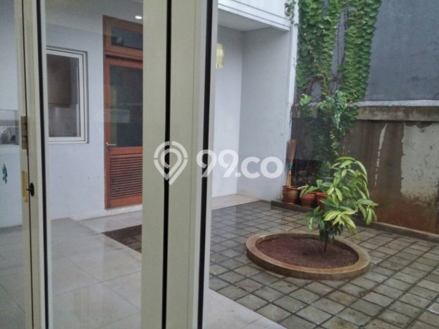 Hunian Mewah LB 350m2 Siap Huni Desain Elegan di Lebak Bulus, Jakarta Selatan Hunian Mewah LB 350m2 Siap Huni Desain Elegan di Lebak Bulus, Jakarta Selatan