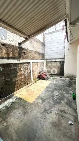 Dijual Rumah Eksklusif 2 KT di Graha Raya, Tangerang Selatan Dijual Rumah Eksklusif 2 KT di Graha Raya, Tangerang Selatan