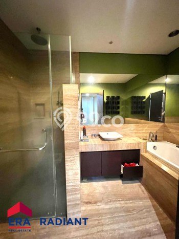 Siap Huni Rumah Mewah 5 Kamar di Pesanggrahan Dekat ke Mana Pun Siap Huni Rumah Mewah 5 Kamar di Pesanggrahan Dekat ke Mana Pun