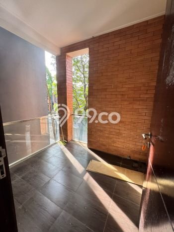 Jual Rumah Mewah Megah Dengan View Eksklusif di Bintaro, Tangerang Selatan Jual Rumah Mewah Megah Dengan View Eksklusif di Bintaro, Tangerang Selatan