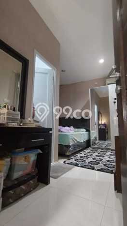 Rumah Modern Cantik 5 KT Siap Huni di Ciputat Rumah Modern Cantik 5 KT Siap Huni di Ciputat
