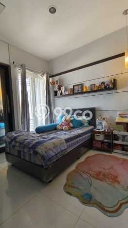 Rumah Modern Cantik 5 KT Siap Huni di Ciputat Rumah Modern Cantik 5 KT Siap Huni di Ciputat