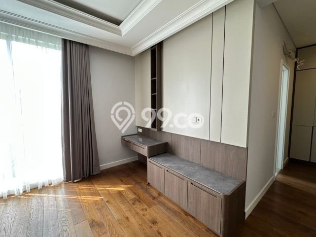 Lokasi terbaik! Rumah siap pakai dikontrakkan di Cilandak LB 378m2 Lokasi terbaik! Rumah siap pakai dikontrakkan di Cilandak LB 378m2