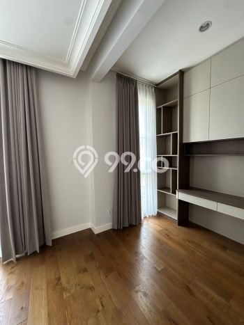 Lokasi terbaik! Rumah siap pakai dikontrakkan di Cilandak LB 378m2 Lokasi terbaik! Rumah siap pakai dikontrakkan di Cilandak LB 378m2