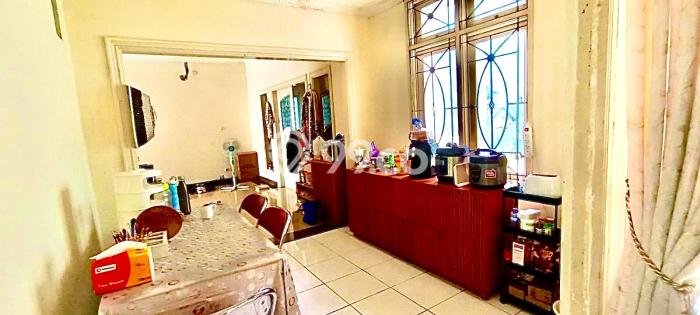 For Sale Hunian Rumah Terawat 5 KT di Pondok Ranji, Tangerang Selatan For Sale Hunian Rumah Terawat 5 KT di Pondok Ranji, Tangerang Selatan