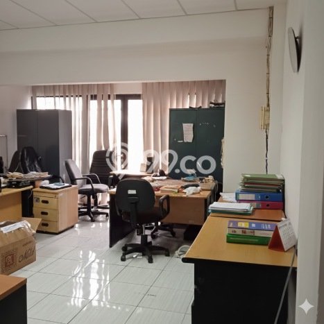 Ruko Bagus Dijual LB 136m2 Lokasi Strategis Tangerang Selatan Area Cocok untuk Bisnis Ruko Bagus Dijual LB 136m2 Lokasi Strategis Tangerang Selatan Area Cocok untuk Bisnis