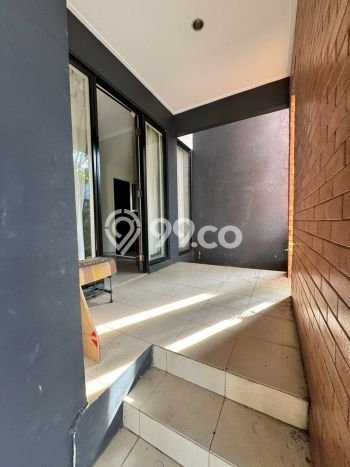 Jual Rumah Mewah Megah Dengan View Eksklusif di Bintaro, Tangerang Selatan Jual Rumah Mewah Megah Dengan View Eksklusif di Bintaro, Tangerang Selatan