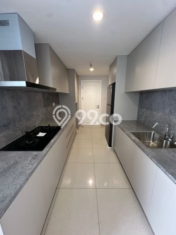 Lokasi terbaik! Rumah siap pakai dikontrakkan di Cilandak LB 378m2 Lokasi terbaik! Rumah siap pakai dikontrakkan di Cilandak LB 378m2