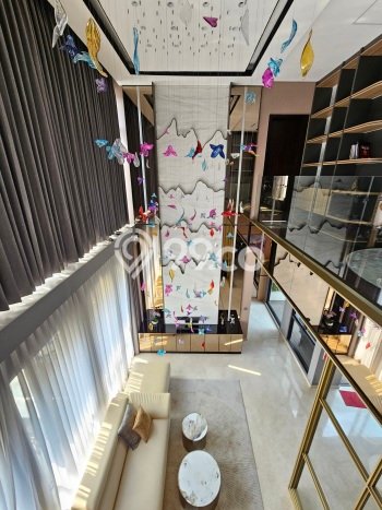 Rumah Elit Modern Tanpa Renovasi di BSD Tangerang Rumah Elit Modern Tanpa Renovasi di BSD Tangerang