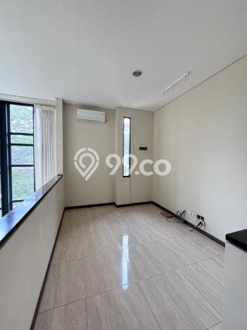Rumah kawasan BSD City, Dekat Pusat Kota, 4 KM, Luas 180m² Bangunan 242m² Rumah kawasan BSD City, Dekat Pusat Kota, 4 KM, Luas 180m² Bangunan 242m²